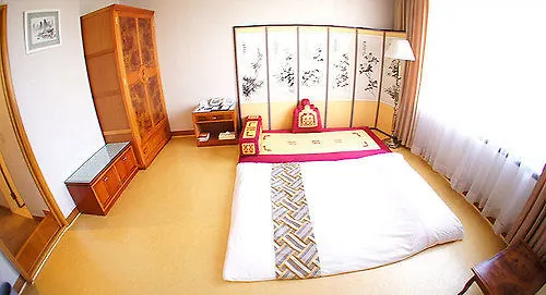 Hotel New Crown Jeju